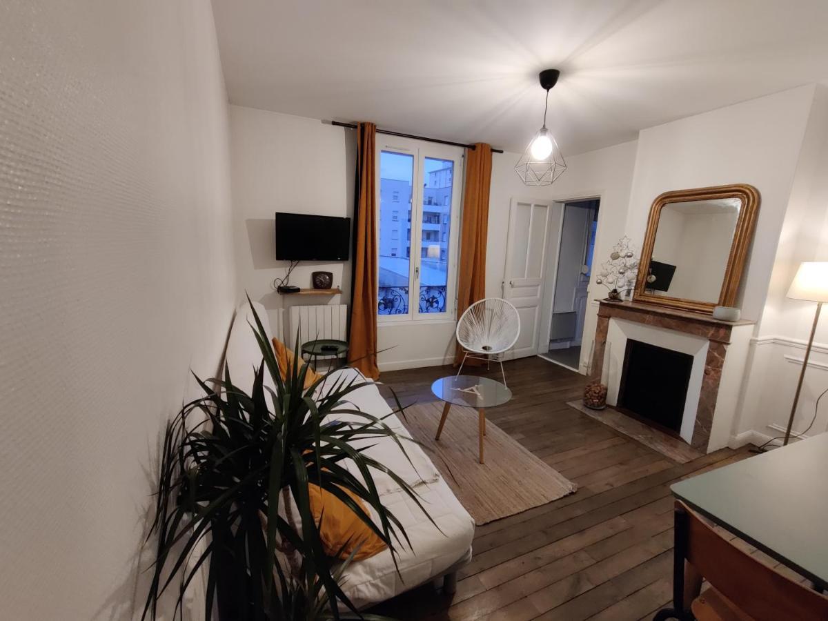 Appartement Cosy A 10 Min A Pieds De La Gare Reims Exterior photo